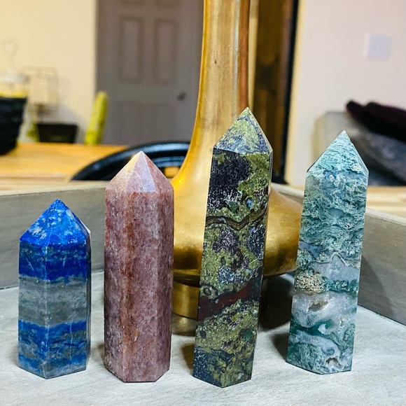 SOLD Mini Sodalite Crystal Tower great gift for crystal lovers - Picture 6 of 6